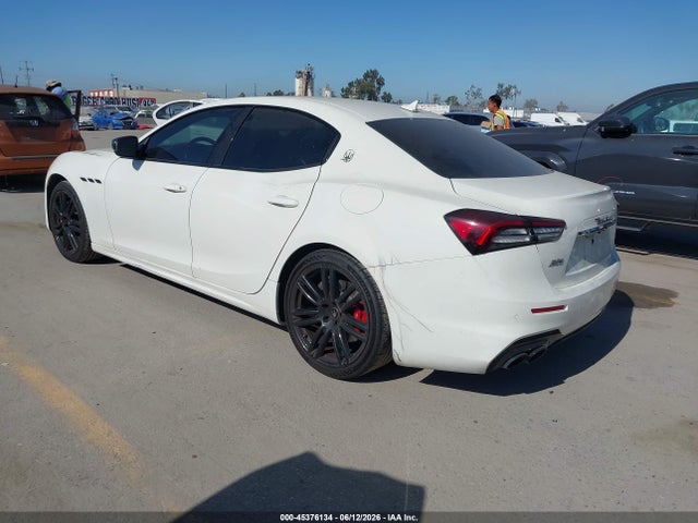 ZAM57YTA7M1368742 Maserati Ghibli S Q4