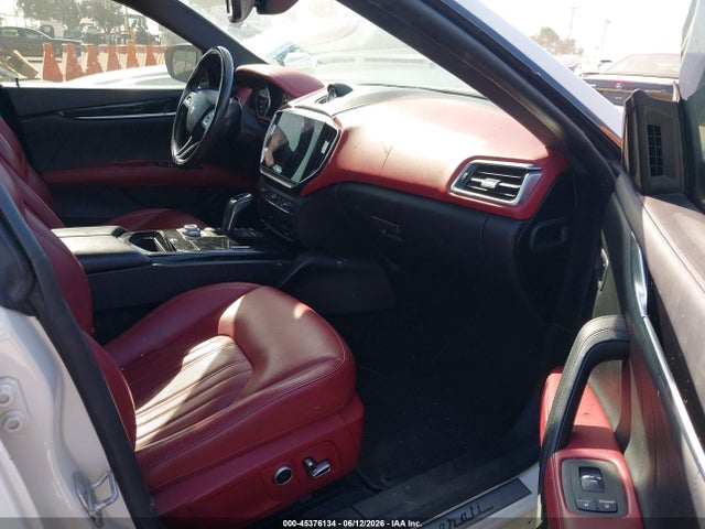ZAM57YTA7M1368742 Maserati Ghibli S Q4