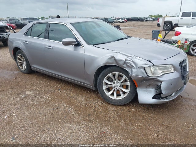 Продаж на аукціоні авто 2015 Chrysler 300 Limited, vin: 2C3CCAAG4FH818412, номер лоту: 45376171