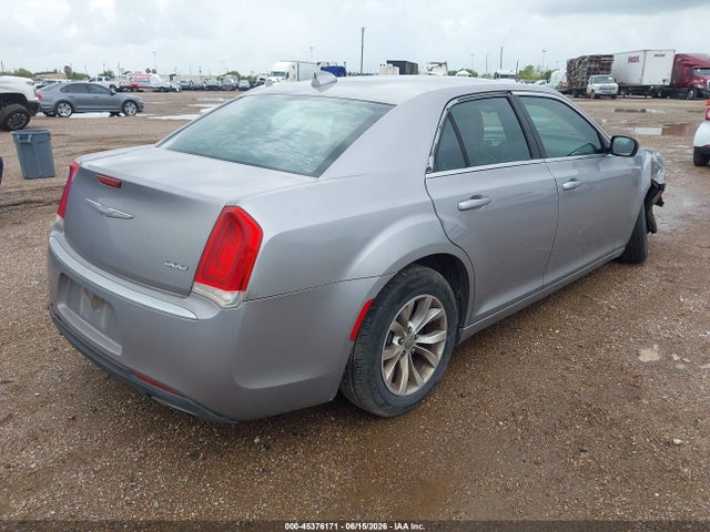 45376171 :رقم المزاد ، 2C3CCAAG4FH818412 vin ، 2015 Chrysler 300 Limited مزاد بيع