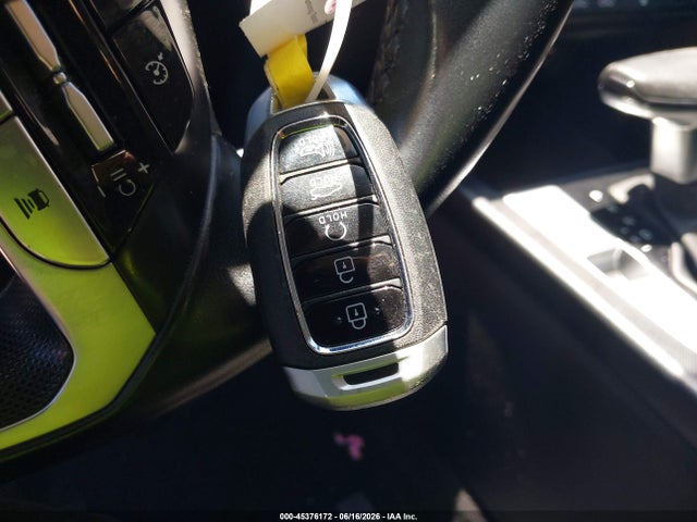 45376172 :رقم المزاد ، 5NPLS4AG1NH058977 vin ، 2022 Hyundai Elantra Sel مزاد بيع