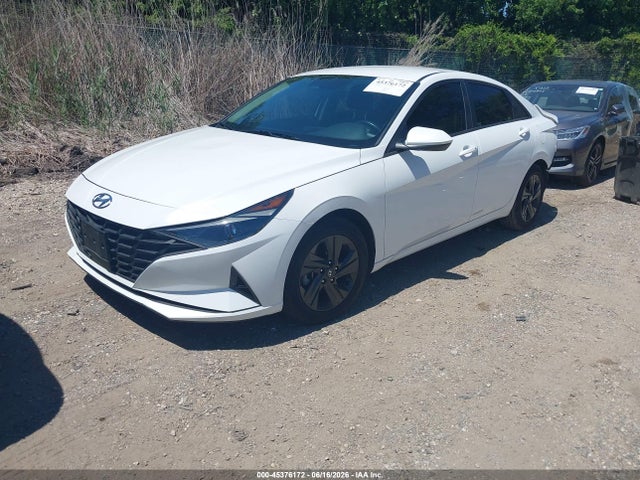 45376172 :رقم المزاد ، 5NPLS4AG1NH058977 vin ، 2022 Hyundai Elantra Sel مزاد بيع