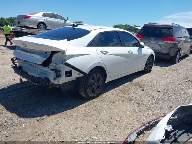 45376172 :رقم المزاد ، 5NPLS4AG1NH058977 vin ، 2022 Hyundai Elantra Sel مزاد بيع