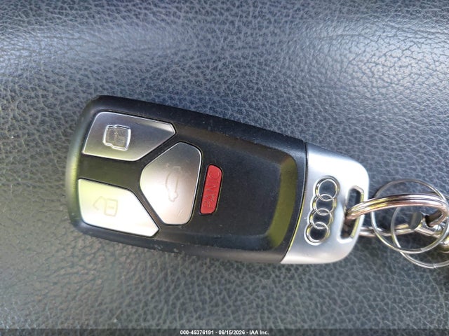 Продажа на аукционе авто 2017 Audi Q7 3.0t Premium, vin: WA1LAAF70HD039223, номер лота: 45376191