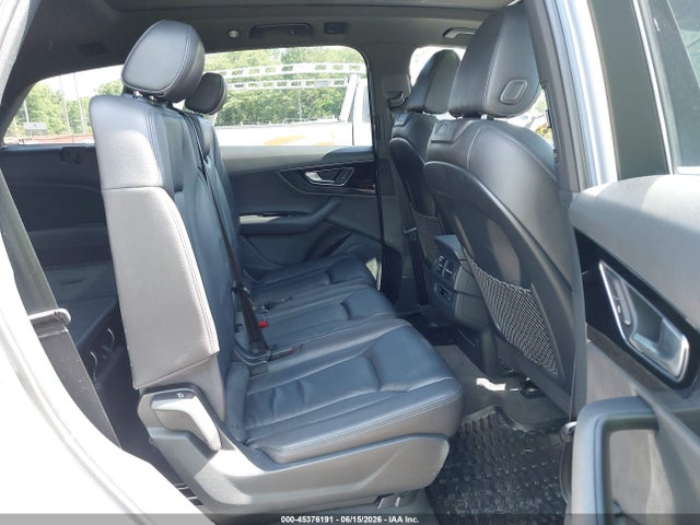 Продажа на аукционе авто 2017 Audi Q7 3.0t Premium, vin: WA1LAAF70HD039223, номер лота: 45376191