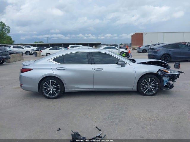 2025 Lexus Es 300h მანქანა იყიდება აუქციონზე, vin: 58ADA1C13SU077177, აუქციონის ნომერი: 45376213