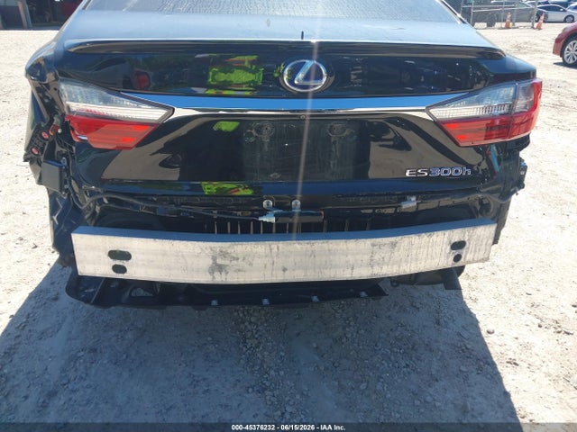 Auction sale of the 2018 Lexus Es 300h, vin: JTHBW1GG4J2183035, lot number: 45376232