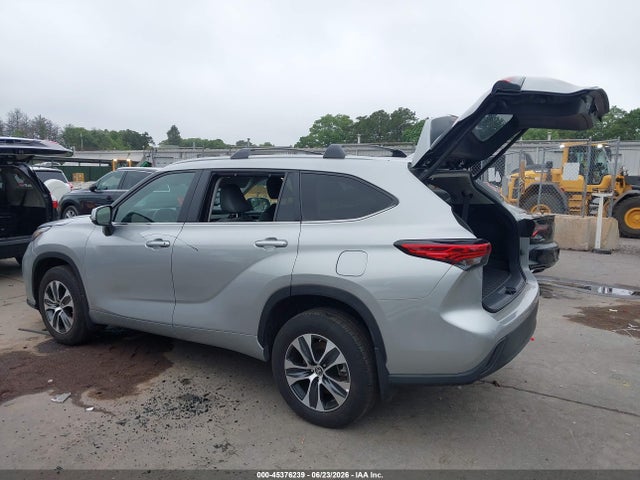 Продажа на аукционе авто 2023 Toyota Highlander Xle, vin: 5TDKDRBH9PS011350, номер лота: 45376239