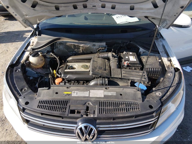 Продажа на аукционе авто 2017 Volkswagen Tiguan 2.0t/2.0t S, vin: WVGAV7AX6HK009307, номер лота: 45376252