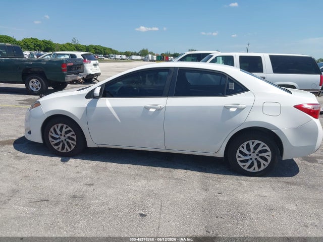 2018 Toyota Corolla Le მანქანა იყიდება აუქციონზე, vin: 5YFBURHE5JP770798, აუქციონის ნომერი: 45376268