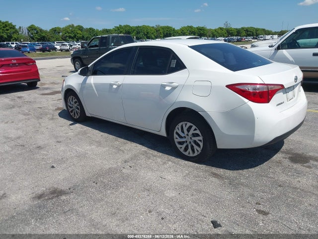 2018 Toyota Corolla Le მანქანა იყიდება აუქციონზე, vin: 5YFBURHE5JP770798, აუქციონის ნომერი: 45376268