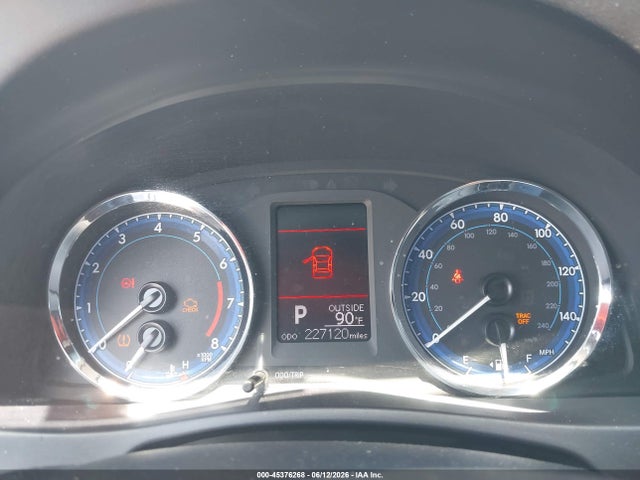 2018 Toyota Corolla Le მანქანა იყიდება აუქციონზე, vin: 5YFBURHE5JP770798, აუქციონის ნომერი: 45376268