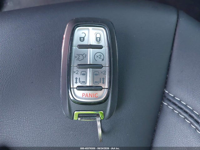 Продажа на аукционе авто 2025 Chrysler Pacifica Select, vin: 2C4RC1BGXSR551530, номер лота: 45376305