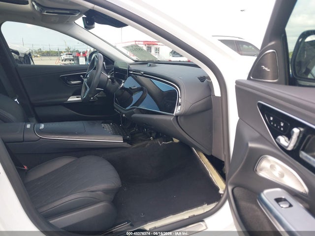 Mercedes-Benz E 350 2024 W1KLF4HB7RA058760 Image 5