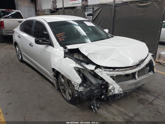 1N4AL3AP4FC442978 auction archive image