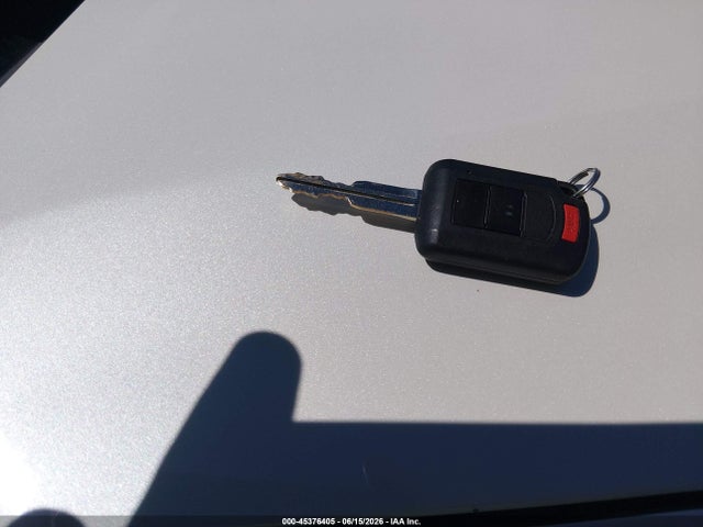 ML32AUHJ5MH014416 Mitsubishi Mirage Carbonite Edition/es/le