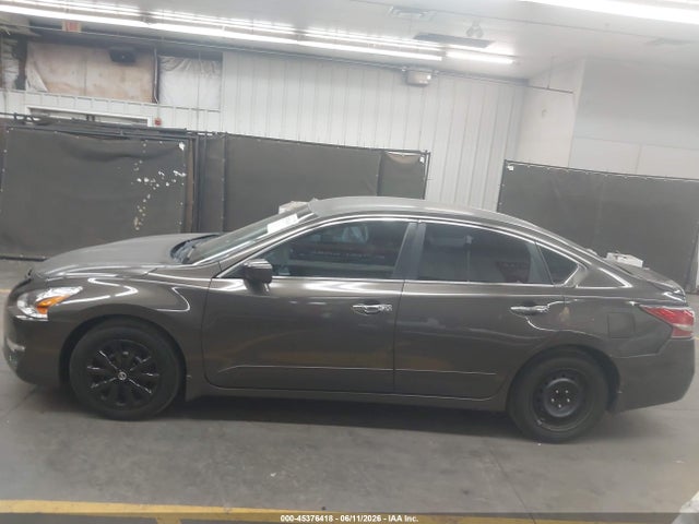 Nissan Altima 2.5 S 2015 1N4AL3AP8FC578420 Image 13