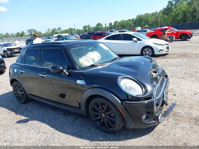 Aukcja sprzedaży 2018 Mini Hardtop Cooper S, vin: WMWXU3C54J2F51663, numer aukcji: 45376432