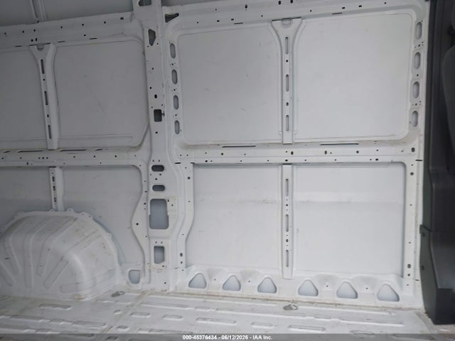 Продажа на аукционе авто 2024 Ram Promaster 2500 Tradesman High Roof 136 Wb W/pass Seat, vin: 3C6LRVCG4RE126494, номер лота: 45376434