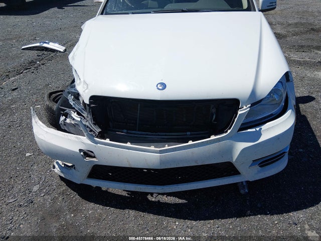 45376466 :رقم المزاد ، WDDGF8BB9CR197704 vin ، 2012 Mercedes-benz C 300 Sport 4matic مزاد بيع
