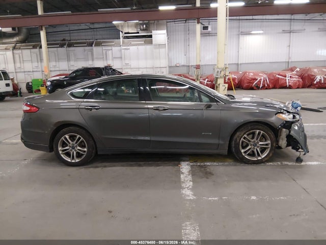 Ford Fusion Energi Titanium 2016 3FA6P0SU5GR134945 Image 14