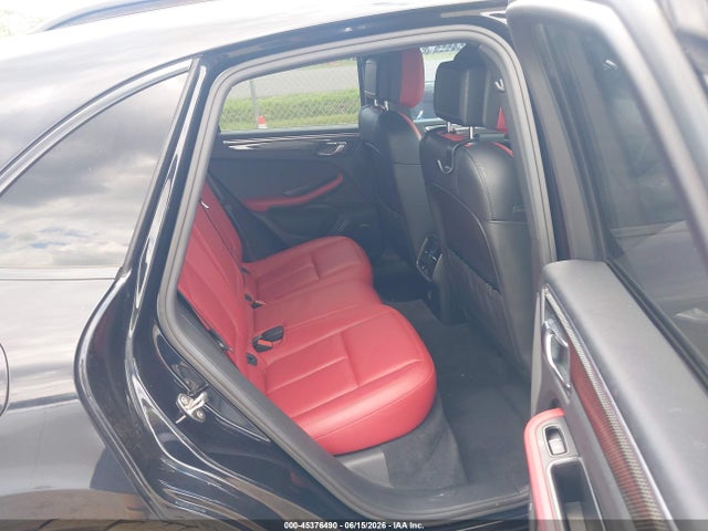 Продажа на аукционе авто 2017 Porsche Macan Gts, vin: WP1AG2A53HLB53101, номер лота: 45376490