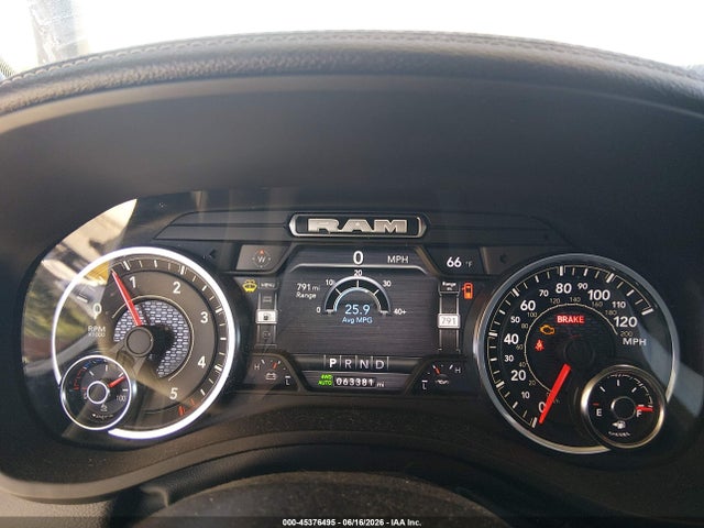 1C6SRFJM0PN514955 RAM 1500 Laramie 4x4 5&#039;7 Box
