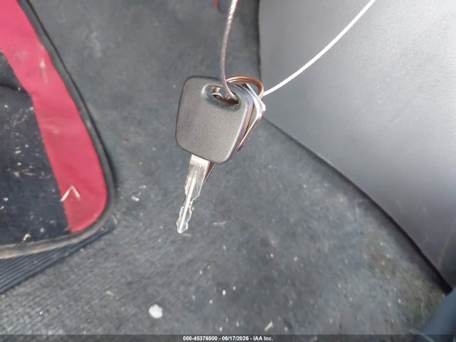 2000 Ford Mustang მანქანა იყიდება აუქციონზე, vin: 1FAFP4447YF261070, აუქციონის ნომერი: 45376500