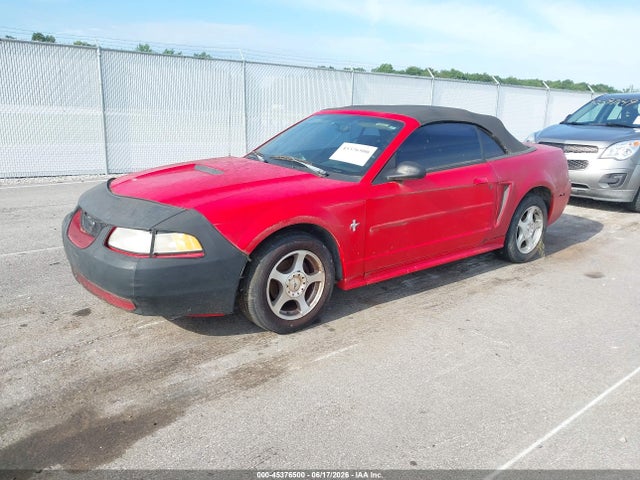 2000 Ford Mustang მანქანა იყიდება აუქციონზე, vin: 1FAFP4447YF261070, აუქციონის ნომერი: 45376500