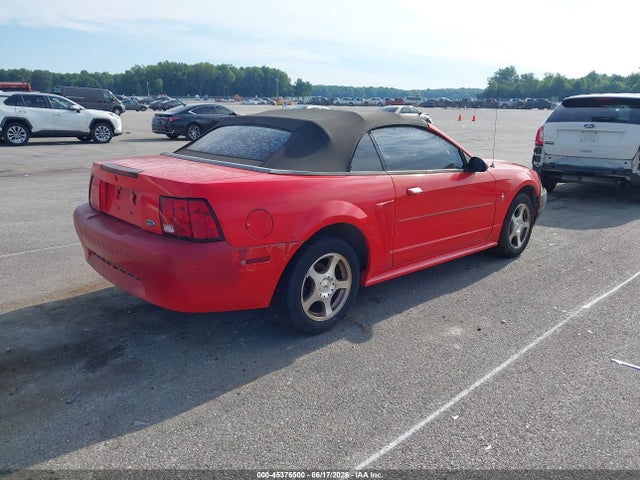 2000 Ford Mustang მანქანა იყიდება აუქციონზე, vin: 1FAFP4447YF261070, აუქციონის ნომერი: 45376500