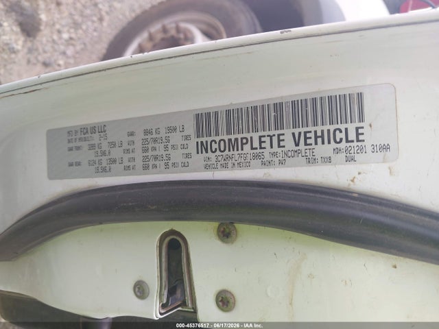 45376517 :رقم المزاد ، 3C7WRNFL7FG618065 vin ، 2015 Ram 5500 Chassis Tradesman/slt/laramie مزاد بيع