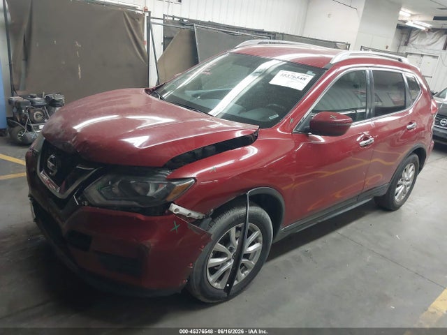 Nissan ROGUE SV 2017 5N1AT2MT8HC744740 Image 2