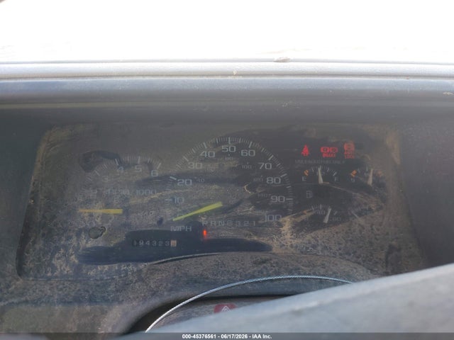 Продаж на аукціоні авто 1997 Chevrolet Suburban 1500, vin: 3GNFK16RXVG182168, номер лоту: 45376561