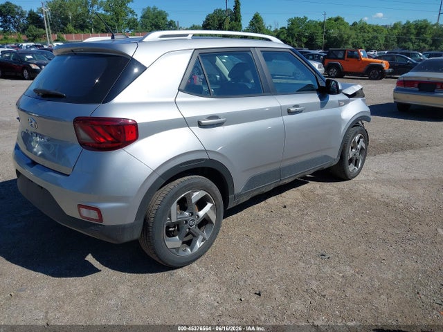 Hyundai Venue Sel 2024 KMHRC8A31RU340488 Image 4
