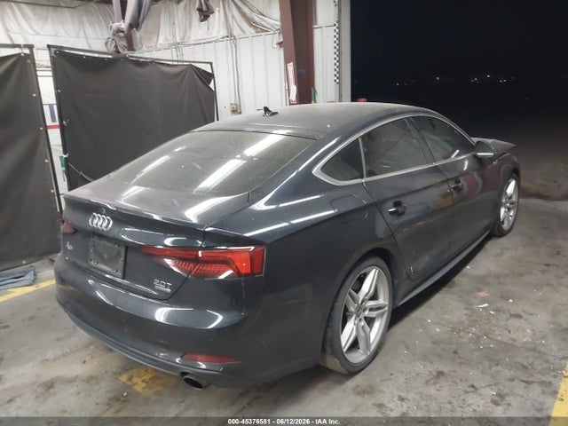 WAUENCF52JA084939 Audi A5 2.0t Premium