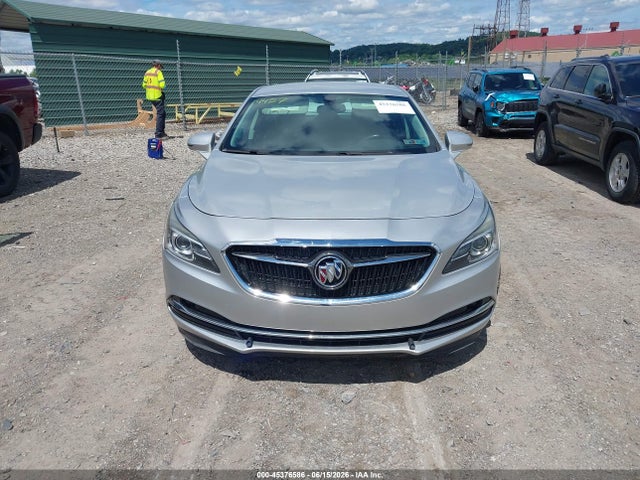 45376586 :رقم المزاد ، 1G4ZP5SS1HU168101 vin ، 2017 Buick Lacrosse Essence مزاد بيع