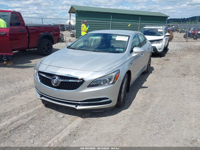 45376586 :رقم المزاد ، 1G4ZP5SS1HU168101 vin ، 2017 Buick Lacrosse Essence مزاد بيع