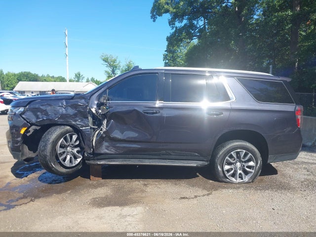 2022 Chevrolet Tahoe 4wd Lt მანქანა იყიდება აუქციონზე, vin: 1GNSKNKD1NR345791, აუქციონის ნომერი: 45376621