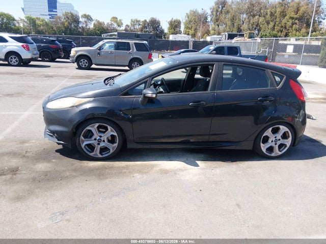 Ford FIESTA ST 2014 3FADP4GX7EM235383 Image 15