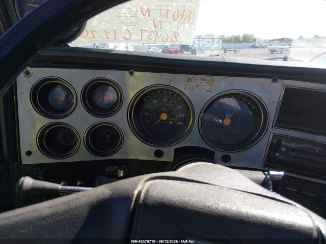 Продажа на аукционе авто 1983 Chevrolet K20, vin: 1GCGK24M0DF330466, номер лота: 45376718