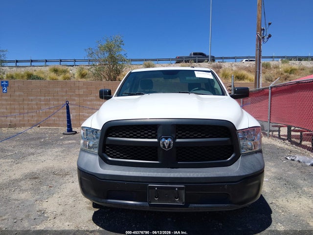 45376790 :رقم المزاد ، 3C6JR6DG2KG570849 vin ، 2019 Ram 1500 Classic Tradesman  4x2 8' Box مزاد بيع