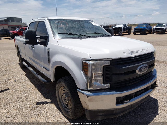 Ford F-250 2018 1FT7W2BT8JEC57802 Image 1
