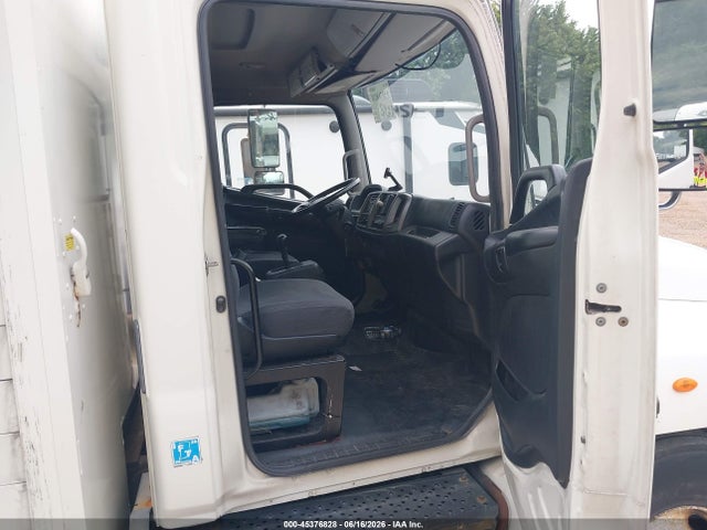 45376828 :رقم المزاد ، 5PVNV8JV3B4S51932 vin ، 2011 Hino Hino 338 مزاد بيع