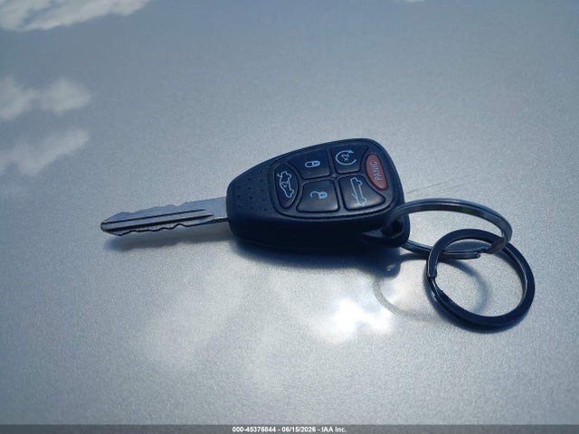 2010 Chrysler Sebring Touring მანქანა იყიდება აუქციონზე, vin: 1C3BC5EDXAN116338, აუქციონის ნომერი: 45376844