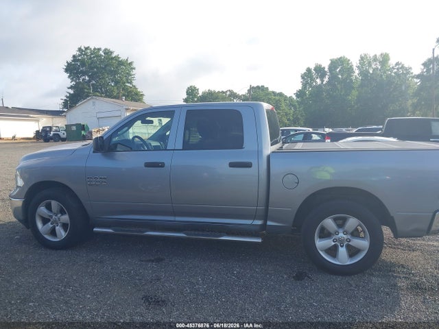 45376876 :رقم المزاد ، 3C6RR6KG3MG670340 vin ، 2021 Ram 1500 Classic Tradesman  4x2 5'7 Box مزاد بيع