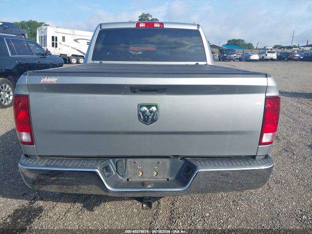 45376876 :رقم المزاد ، 3C6RR6KG3MG670340 vin ، 2021 Ram 1500 Classic Tradesman  4x2 5'7 Box مزاد بيع