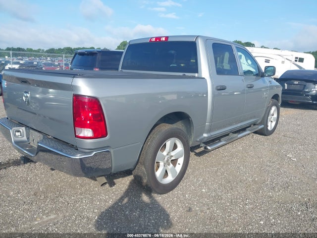 45376876 :رقم المزاد ، 3C6RR6KG3MG670340 vin ، 2021 Ram 1500 Classic Tradesman  4x2 5'7 Box مزاد بيع