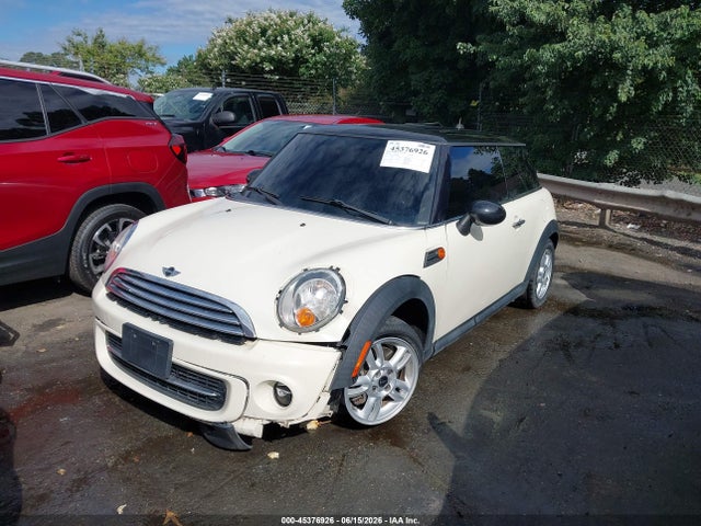 Продажа на аукционе авто 2012 Mini Cooper, vin: WMWSU3C57CT253936, номер лота: 45376926