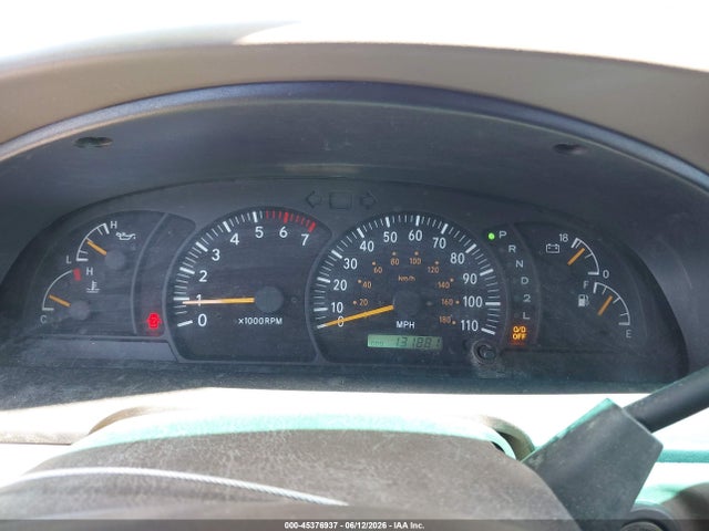 45376937 :رقم المزاد ، 5TBRT3815YS089675 vin ، 2000 Toyota Tundra Ltd V8 مزاد بيع