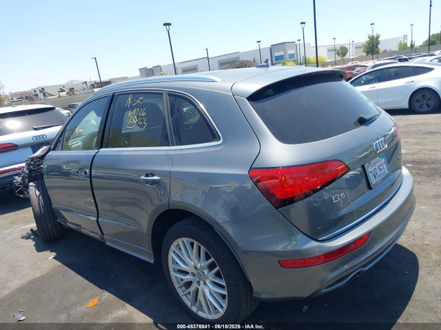 Audi Q5 2.0t Premium 2017 WA1M2AFP8HA062008 Image 15